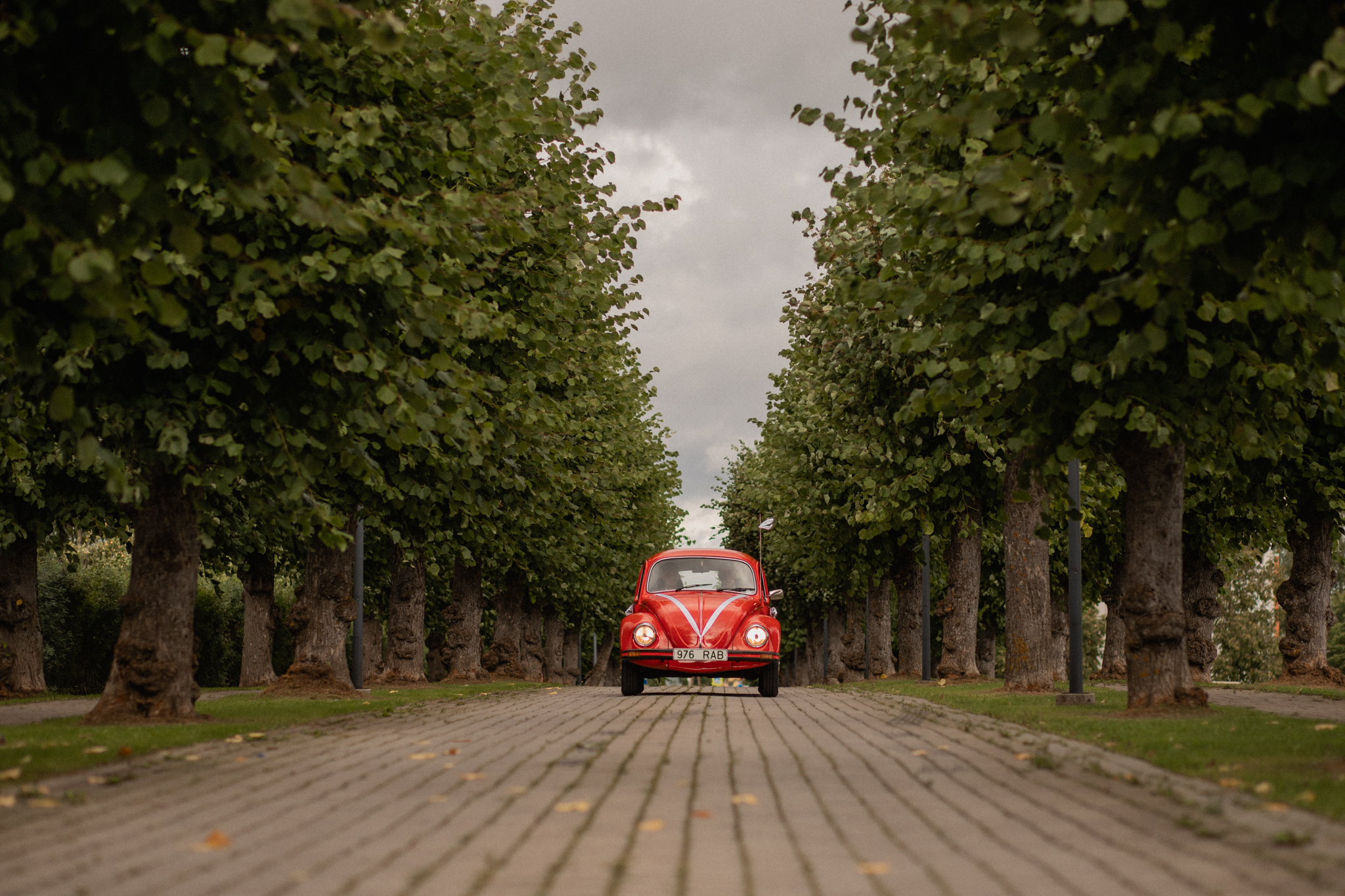 Punane pulmaauto I Fotograaf Reti Kokk