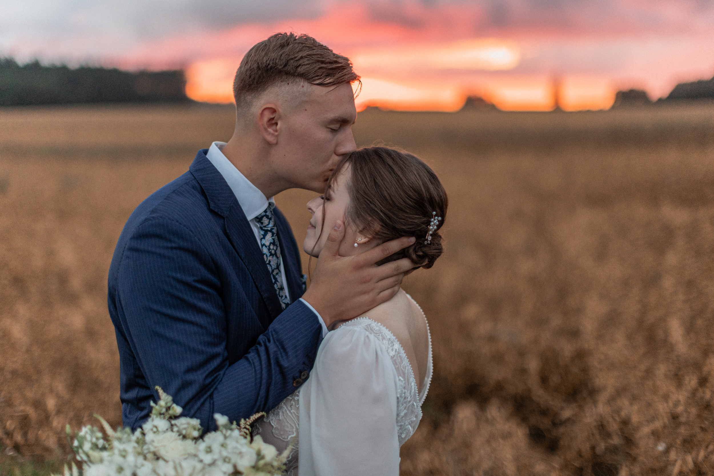 Pruutpaari fotosessioon loojangus I Fotograaf Reti Kokk