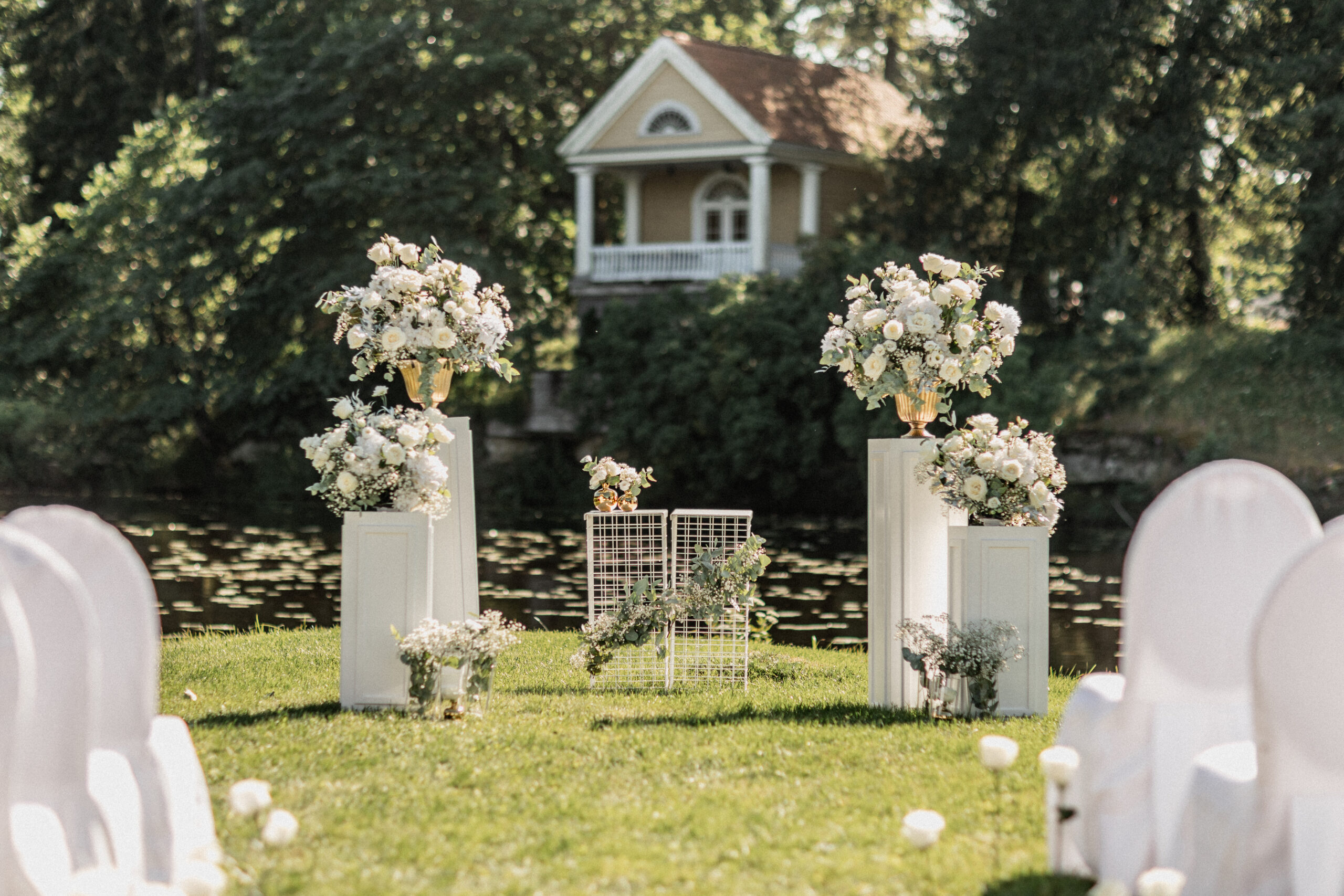 Pulmatseremoonia Vihula mõisa saarekesel I Pulmafotograaf Reti Kokk