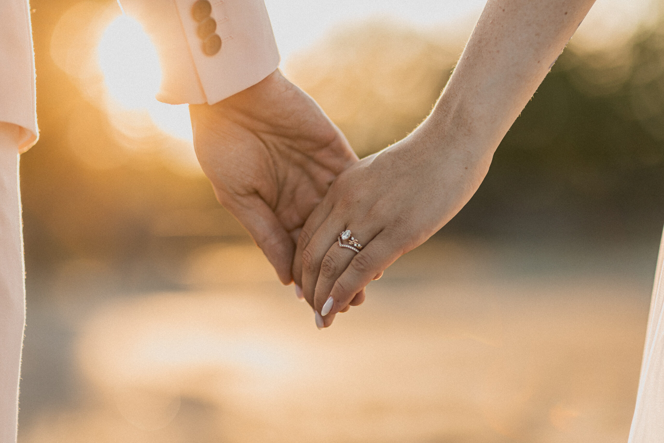 Pruutpaari loojangusessioon linnahalli peal I Pulmakorraldaja Oh Ruby I Pulmafotograaf Reti Kokk